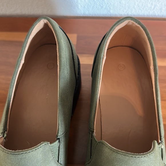 Women’s ZBY Slip on Loafers - Picture 8 of 9